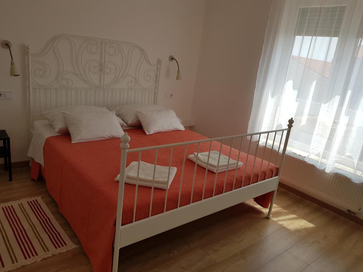 Ferienwohnung Argonauti With Free Parking Pula Exterior foto