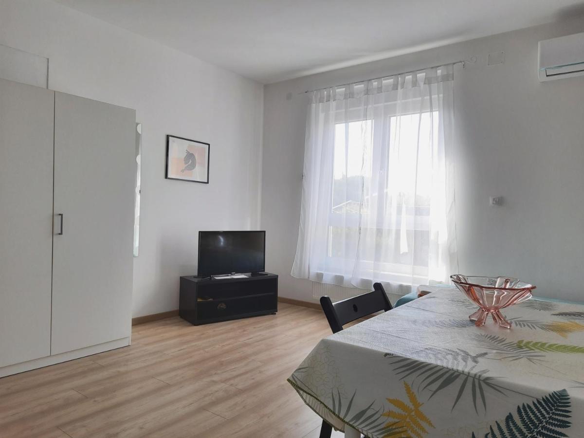 Ferienwohnung Argonauti With Free Parking Pula Exterior foto