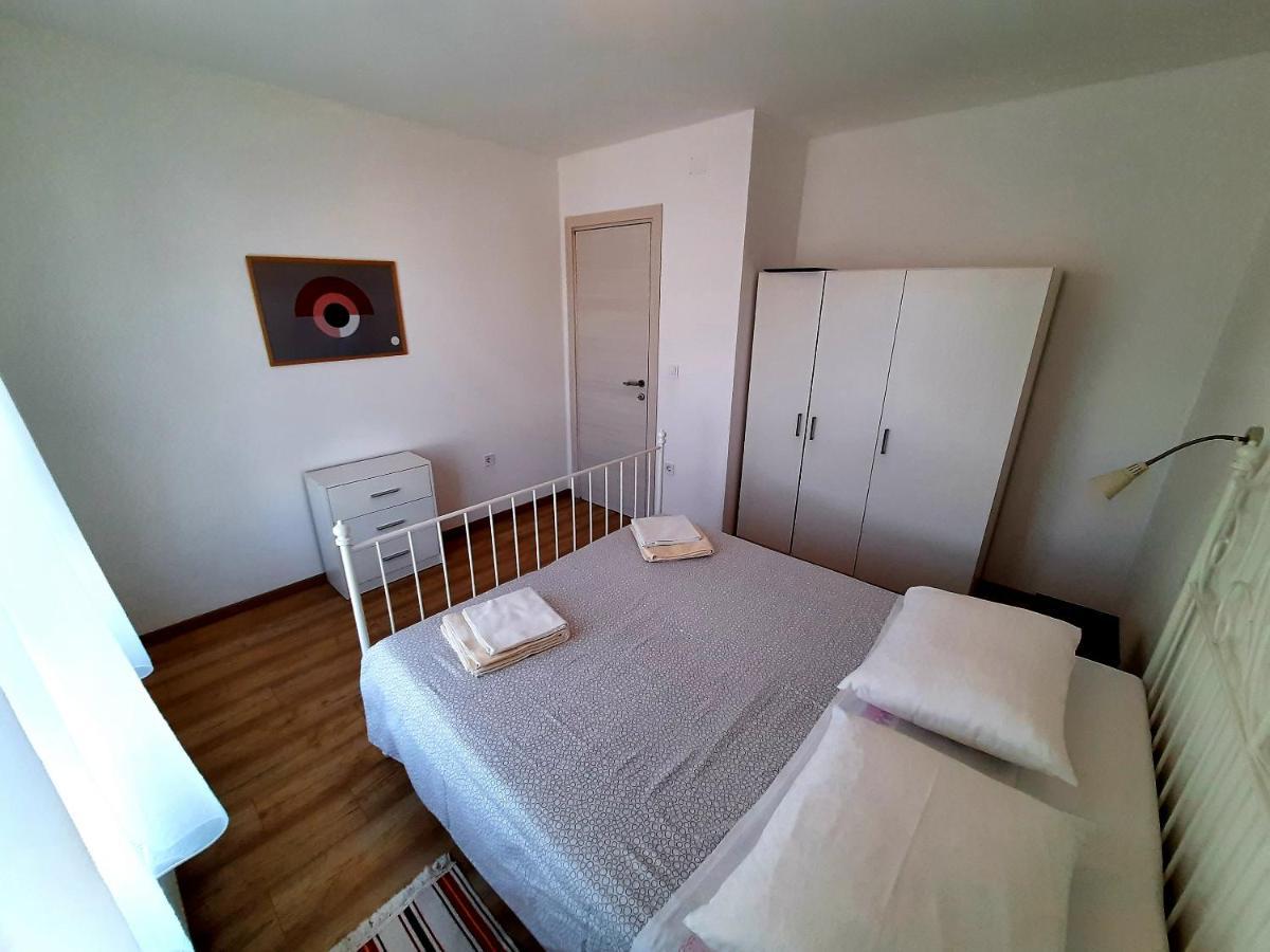 Ferienwohnung Argonauti With Free Parking Pula Exterior foto