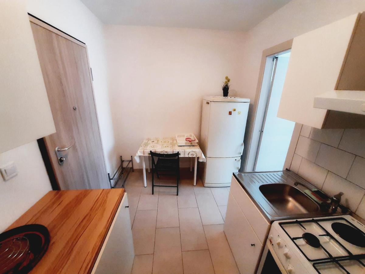 Ferienwohnung Argonauti With Free Parking Pula Exterior foto